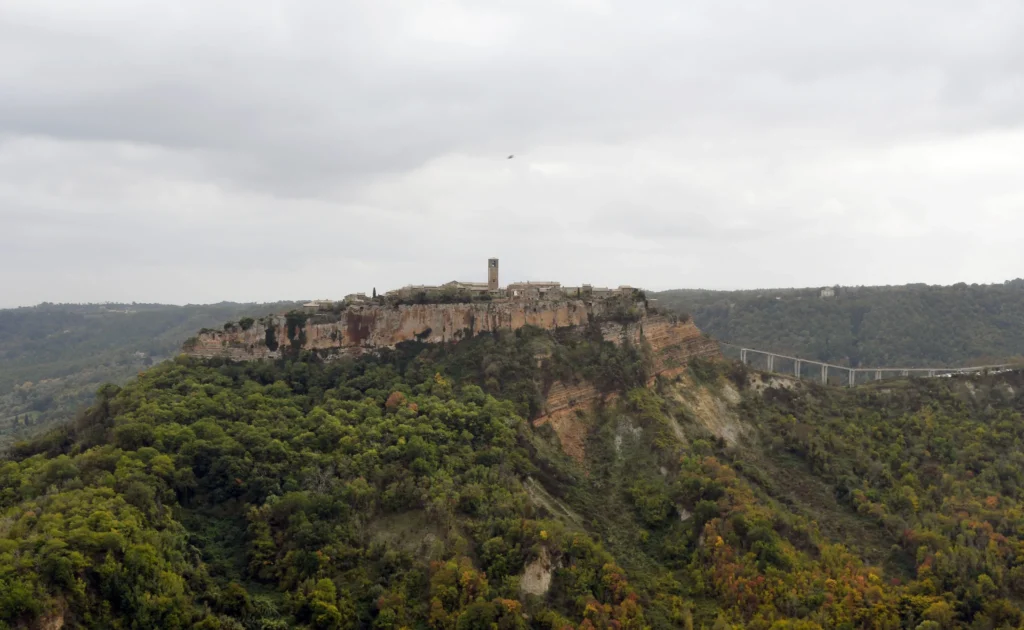 Panorama di Civita di Bagnoregio e della Valle dei Calanchi