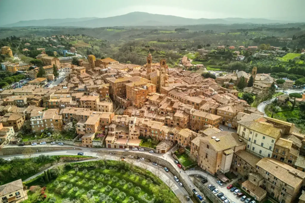 Centro storico di Città della Pieve tra i tetti in cotto
